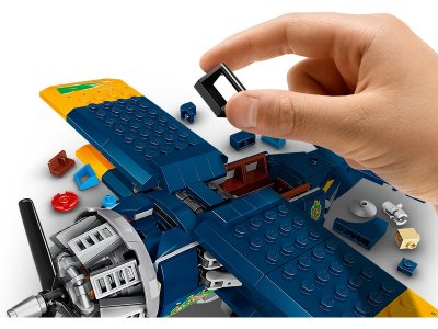 LEGO Hidden Side - El Fuegovo kaskadérské letadlo