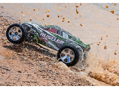 Traxxas Rustler 1:10 RTR oranžový