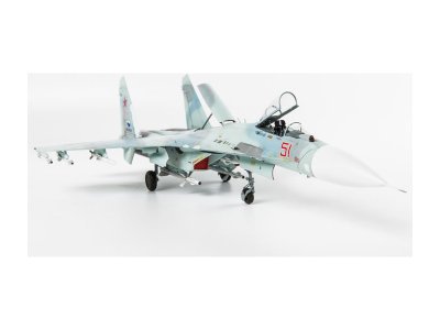 Zvezda 7295 SU-27 SM 1:72