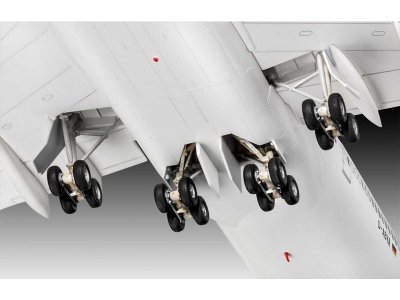 Revell 03891 Boeing 747-81/144