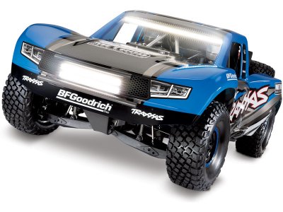 Traxxas Unlimited Desert Racer 1:8 TQi RTR s LED Rigid