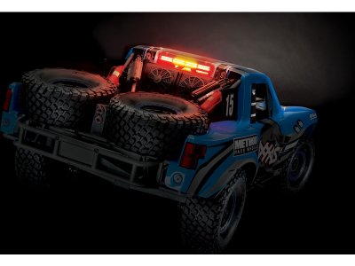 Traxxas Unlimited Desert Racer 1:8 TQi RTR s LED Rigid