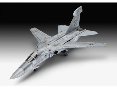 Revell 04974 EF-111A Raven 1:7