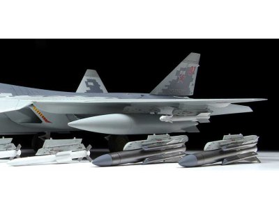 Zvezda 4824 SU-57 1:48