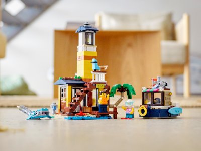 LEGO Creator - Surfařský dům na pláži