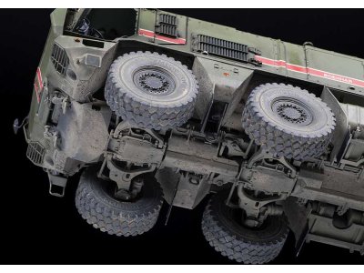 Zvezda 3701 Kamaz 6x6 1:35