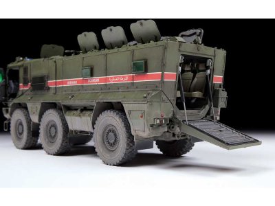 Zvezda 3701 Kamaz 6x6 1:35