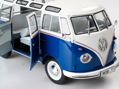 Revell Volkswagen T1 Samba Bus (1:24) (sada)