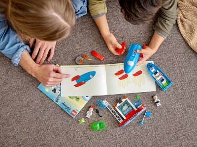 LEGO Disney - Myšák Mickey a Myška Minnie jako kosmonauti