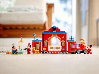 LEGO Disney- Hasičská stanice a auto Mickeyho a přátel