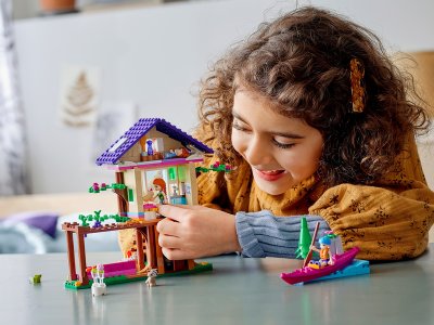 LEGO Friends - Domek v lese