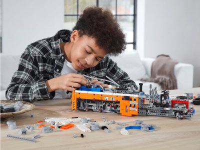 LEGO Technic - Výkonný odtahový vůz