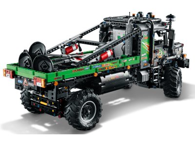 LEGO Technic - Truck trialový vůz Mercedes-Benz Zetros 4x4