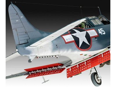 Revell 03869 SBD-5 Dauntless