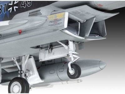 Revell Eurofighter Typhoon Luftwaffe 2020 Quadriga (1:72) (sada)