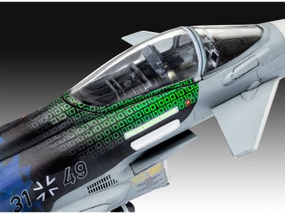 Revell Eurofighter Typhoon Luftwaffe 2020 Quadriga (1:72) (sada)