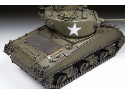 Zvezda 3676 M4A3 Sherman 1:35