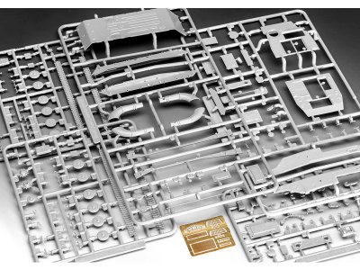 Revell 03313 BTR-50PK 1:72