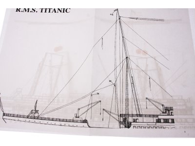 Mantua Model Titanic 1:200 kit