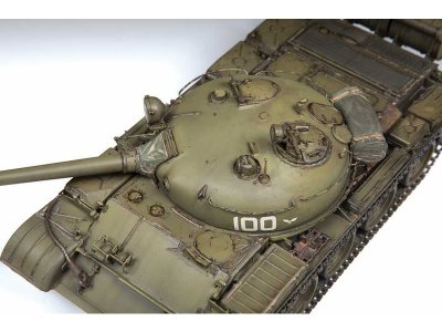 Zvezda 3622 Tank T-62 1:35
