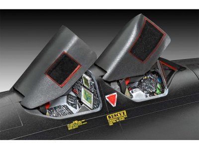 Revell 04967 SR-71A 1:48