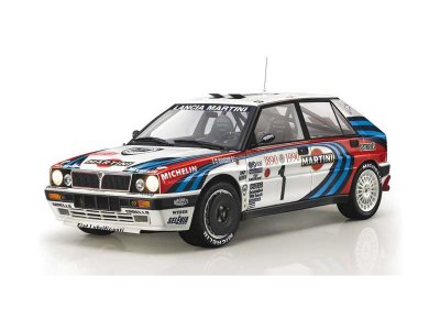 Italeri 4709 Lancia Delta HF Integrale (1:12)