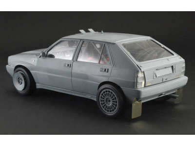 Italeri 4709 Lancia Delta HF Integrale (1:12)