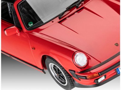 Revell Porsche 911 Targa (G-Model) (1:24) (sada)