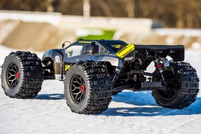 PUNISCHER XP 6S - 1/8 Monster Truck 4WD - RTR - Brushless Power