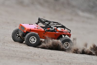 MOXOO XP - 1/10 Monster Truck 2WD - RTR - střídavý motor + 50C 5400mAh Lipo + nabíječ