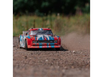 Arrma Infraction Mega 1:8 4WD RTR červená