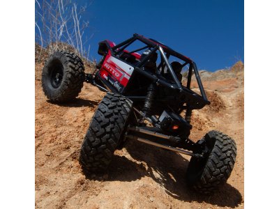 Axial Capra 1.9 4WS 1:10 RTR černá