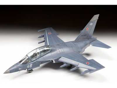 Zvezda 4821 Jakovlev Yak-130 (1:48)