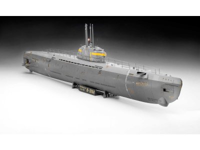 Revell 05177 německá ponorka Typ XXI (1:144)