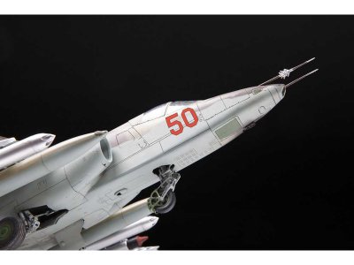 Zvezda 4807 Suchoj SU-25 Frogfoot (1:48)