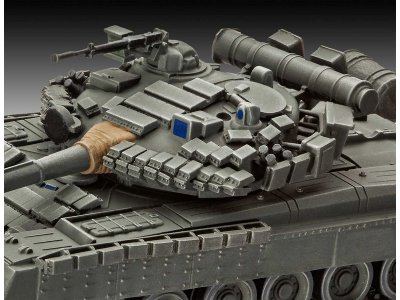 Revell tank T-80 BV 1:72