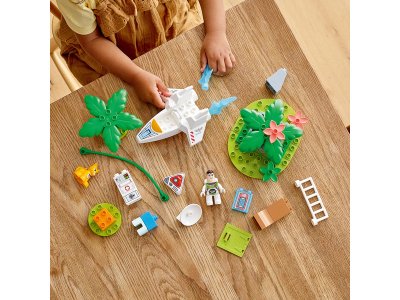 LEGO DUPLO - Mise Buzze Rakeťáka
