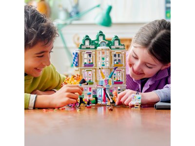 LEGO Friends - Ema a umělecká škola