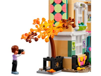 LEGO Friends - Ema a umělecká škola