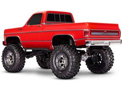 Traxxas TRX-4 Chevrolet K10 1979 TQi 1:10 RTR červený