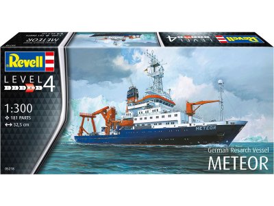 Revell 05218 German Research Vessel Meteor (1:300)