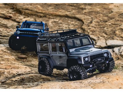 Traxxas TRX-4M Land Rover Defender 1:18 RTR modrý