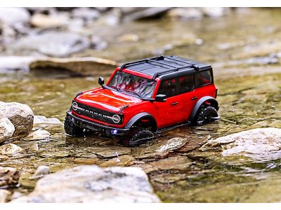 Traxxas TRX-4M Ford Bronco 2021 1:18 RTR černý