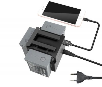 Robomaster S1 - nabíječka až pro 3 baterie