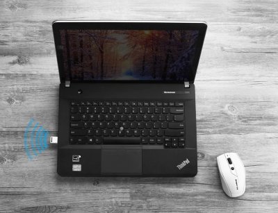 UGREEN USB Bluetooth 4.0 adaptér, černý