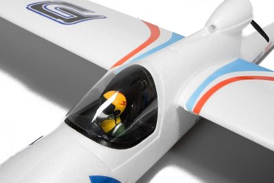 BETA 1400 M1 - RTF 4k 2.4GHz brushless + HITEC LITE 4