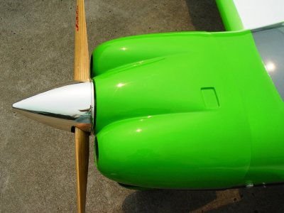 128" Columbia 400 scale 30% (3 250 mm) 50ccm (oranžovo/bílá)