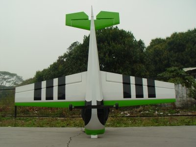 87" Extra 260 scale 30% (2 200 mm) 50ccm (zeleno/stříbrno/bílá)