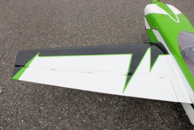 103" Extra NG 2630mm 120cc Zeleno-Černá