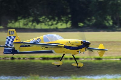 94" MXS EXP - Žlutá/Modrá 2,38m